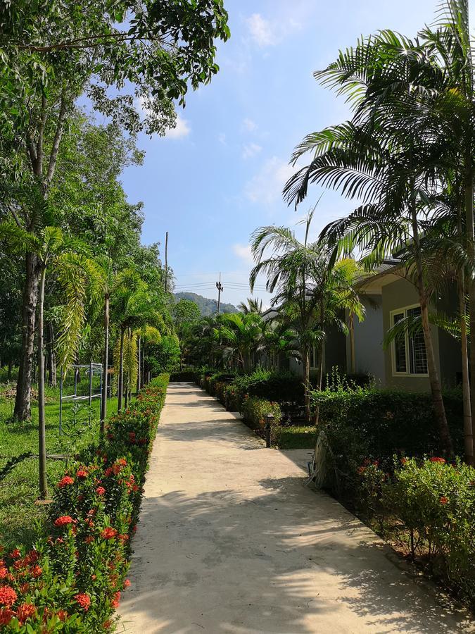 Saiyuan Garden Resort Rawai Exteriör bild