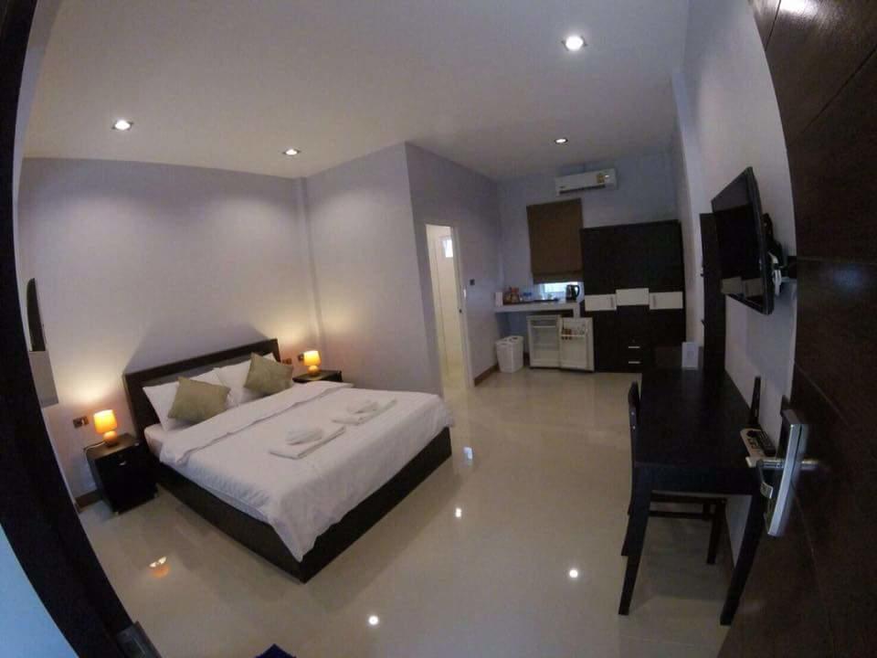 Saiyuan Garden Resort Rawai Exteriör bild