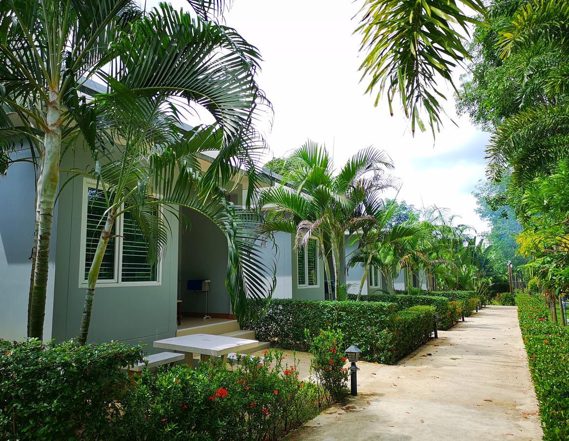 Saiyuan Garden Resort Rawai Exteriör bild